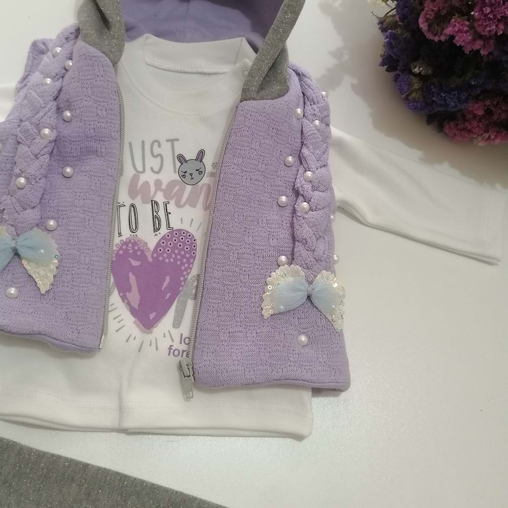 Mor Örgü Yelekli Kız Takım