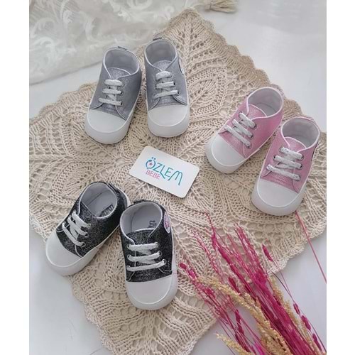 Simli Model Bağcıklı Bebek Ayakkabısı