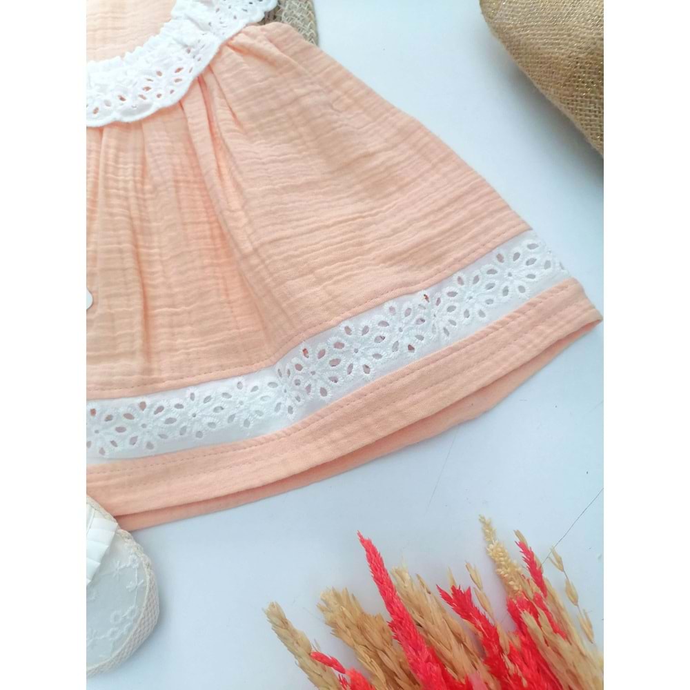 Güpür Yaka Eteği Dantel Müslin Elbise