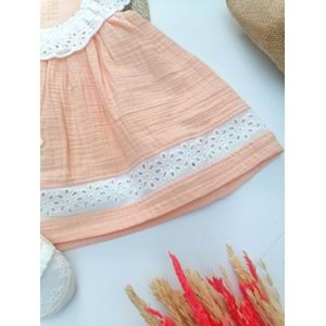 Güpür Yaka Eteği Dantel Müslin Elbise