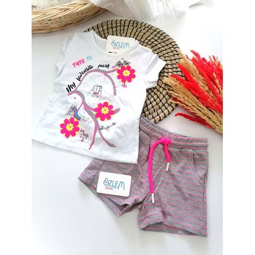 Çiçekli Park Tişört&Şort 2'li Takım