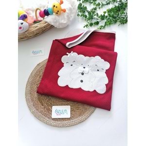 Puantiyeli Kırmızı Ayıcık Baskı Penye Battaniye