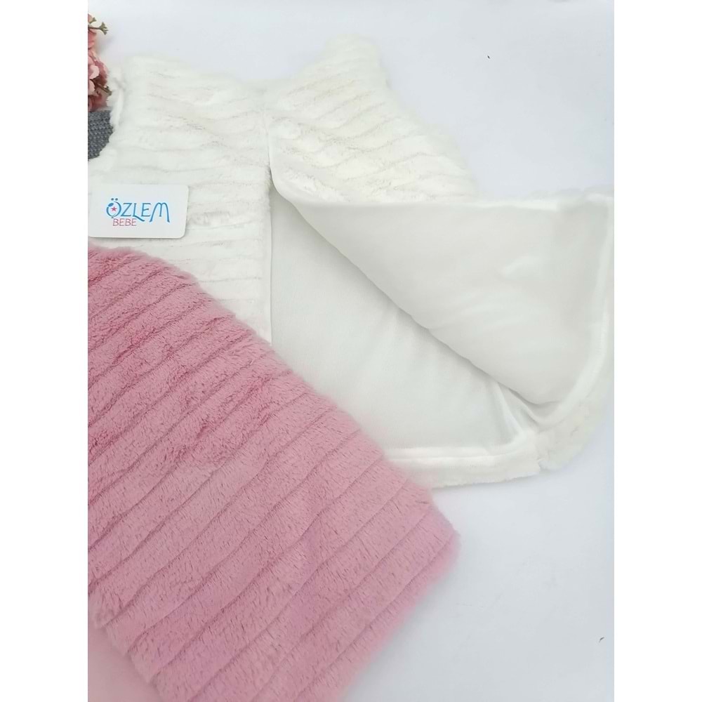 Elyaf Dolgulu Çizgili Doku Peluş Yelek