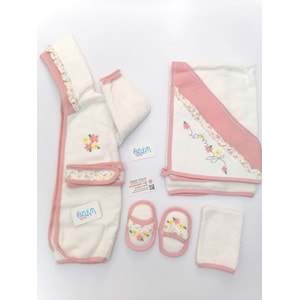 Çiçek Desen Havlu&Bornoz Seti