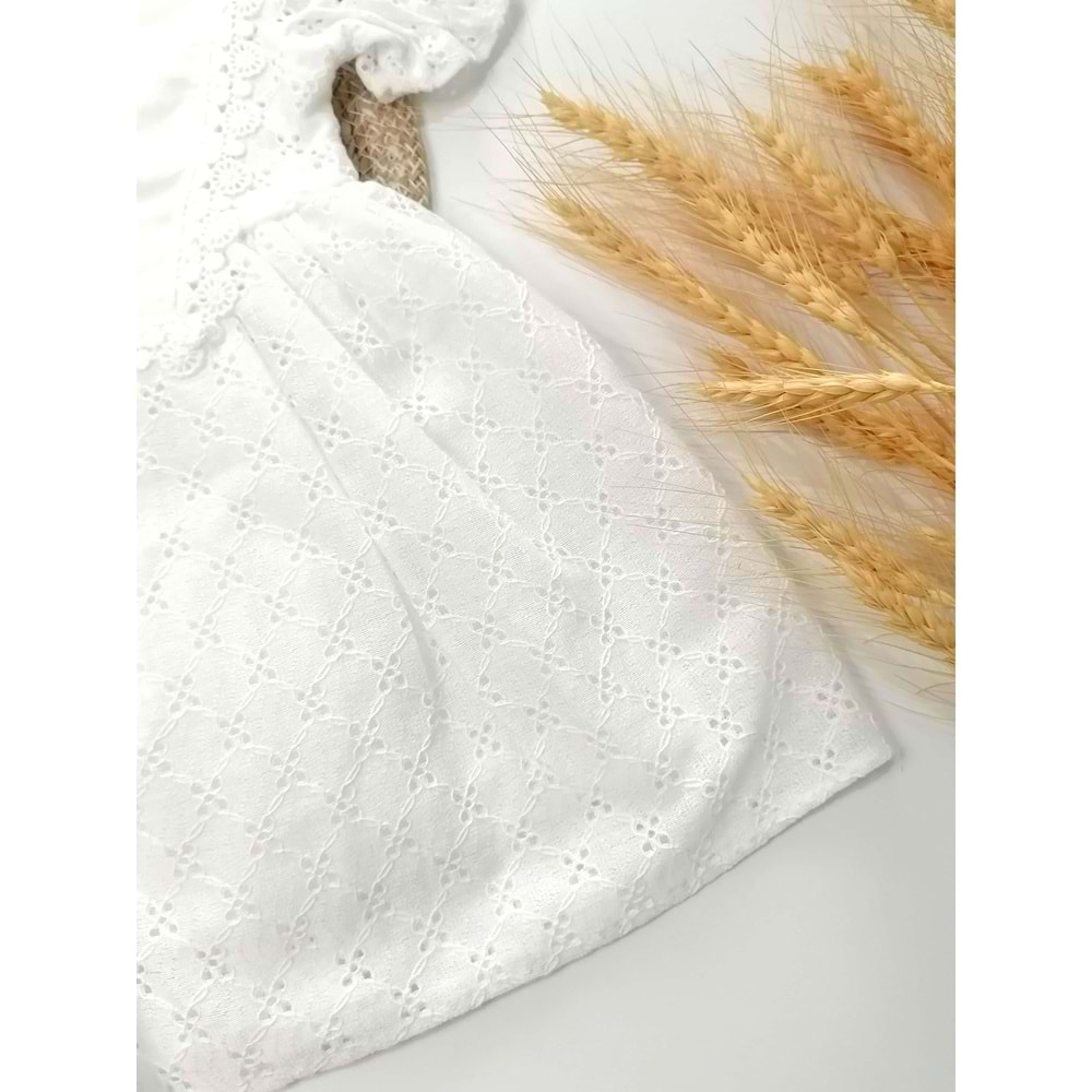 Güpürlü Yaz Esintisi Beyaz Elbise