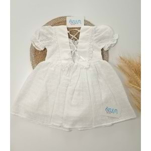 Güpürlü Yaz Esintisi Beyaz Elbise