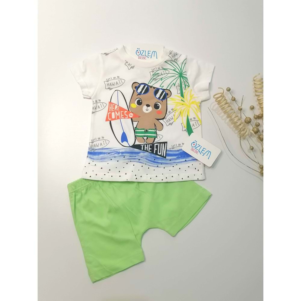 Kaykaylı Yeşil Şortlu Takım