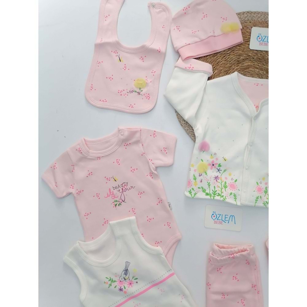 Çiçekli Kız 8'li Hastane Çıkışı