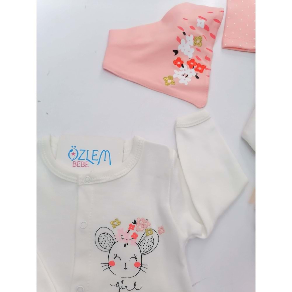 Minik Fare Somon 8'li Hastane Çıkışı