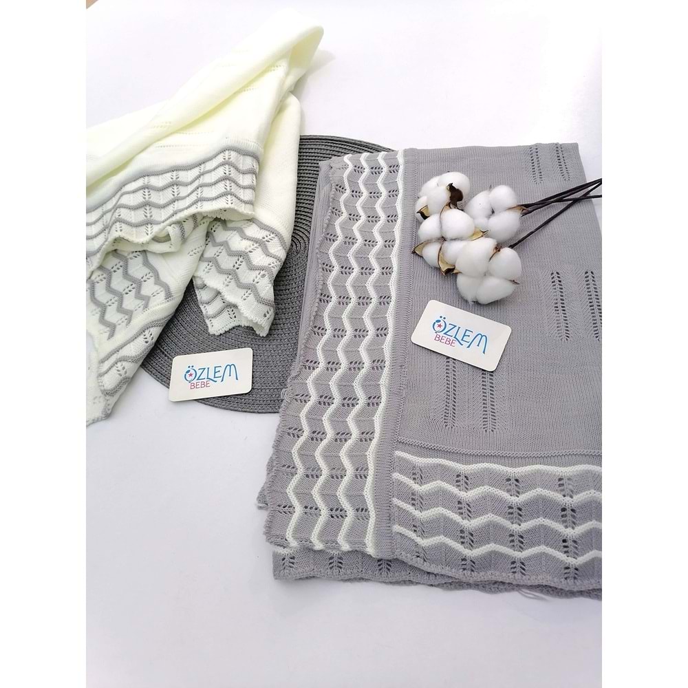 Kenarı Dantel Krem Merserize Battaniye