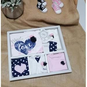 Pembe Aşk 10'lu Hastane Çıkışı