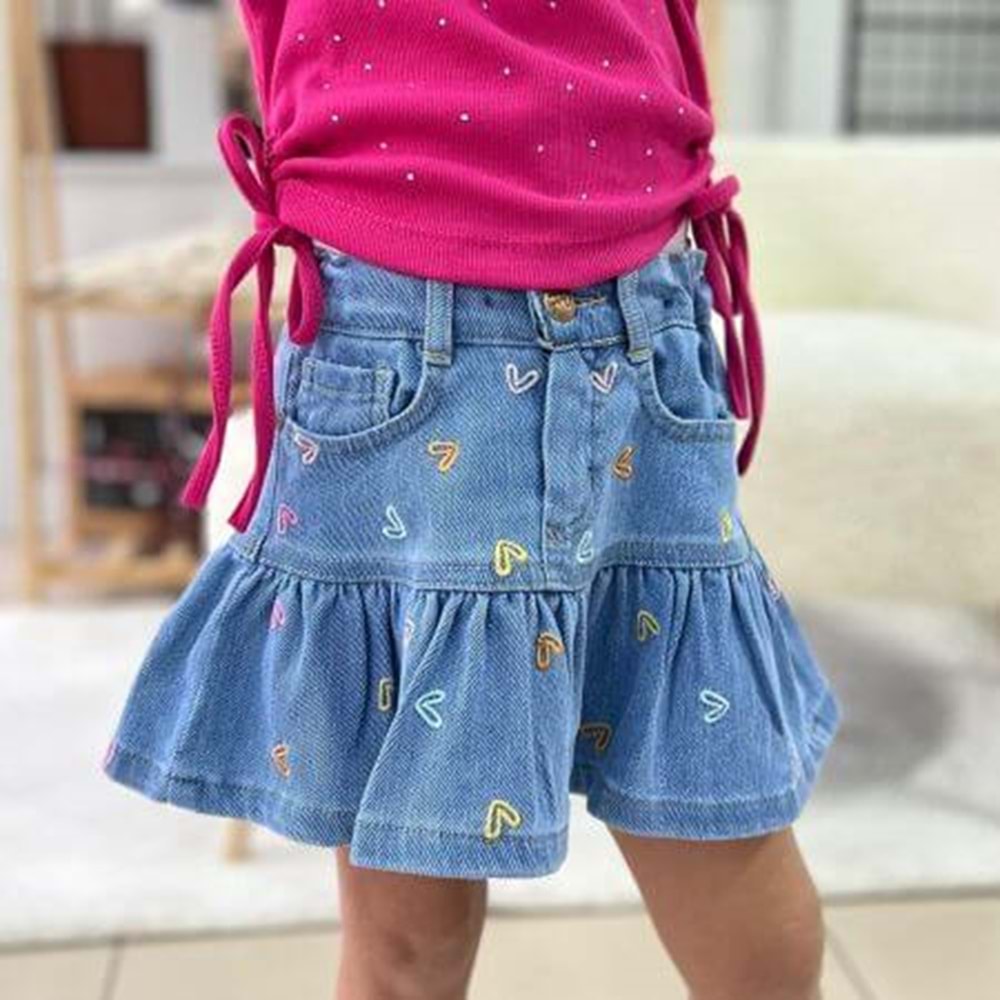 Kalp Nakışlı Kot Etek