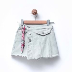 Önden Cep Detaylı Etek Şort